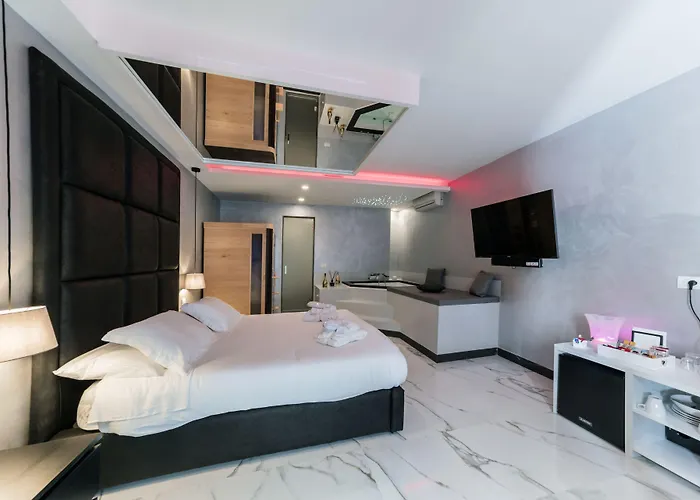 Comola Luxury Suite Napoli